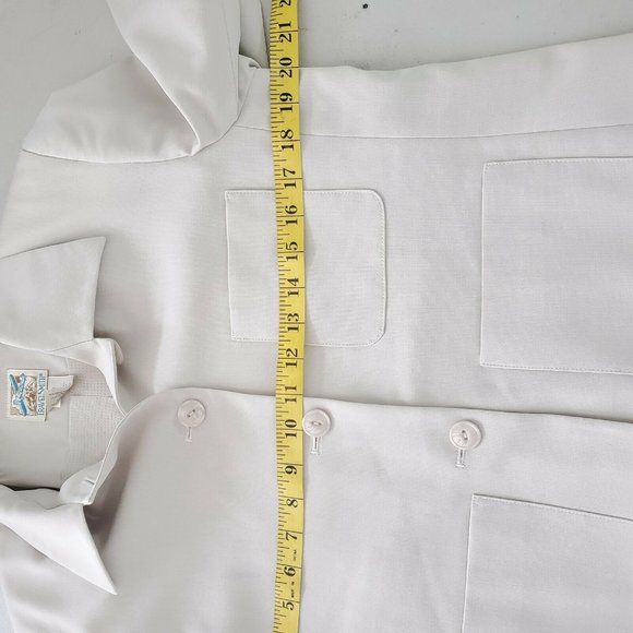 TravelSmith Women’s Beige Khaki Spread Collar Three-Button Blazer Jacket Size 8P - Picture 6 of 10